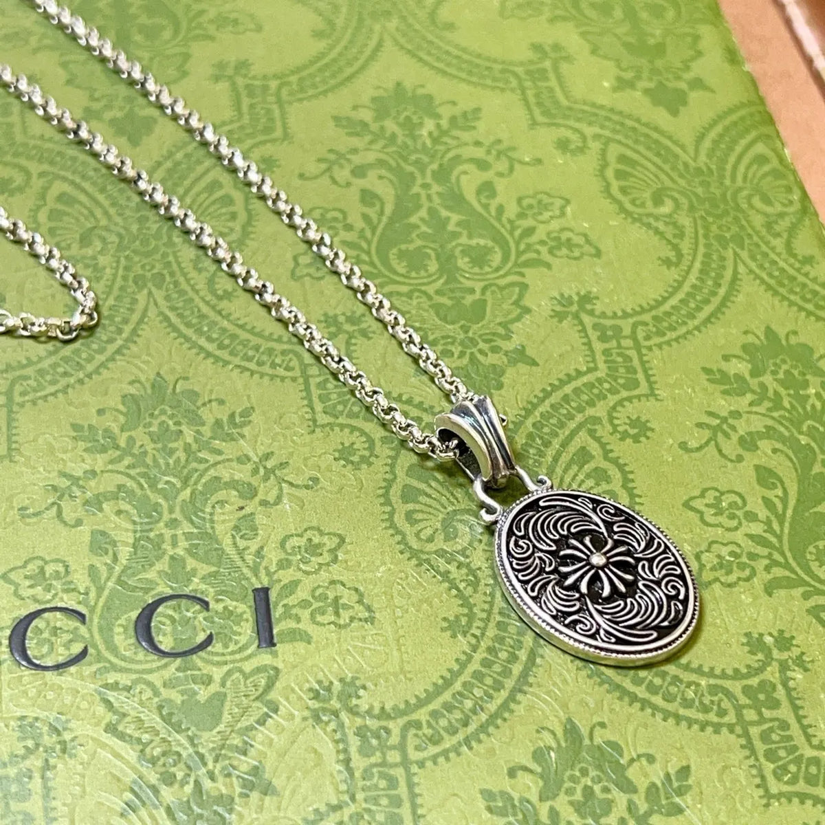 engraved Gucci Silver Oval Pendant Necklace - Gucci Silver Oval