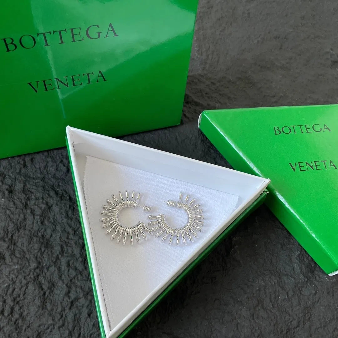 designer statement Bottega Veneta Silver Spiral Earrings - Bottega