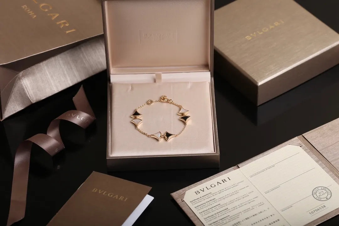 Bulgari Divas' Dream Bracelet - Premium Quality