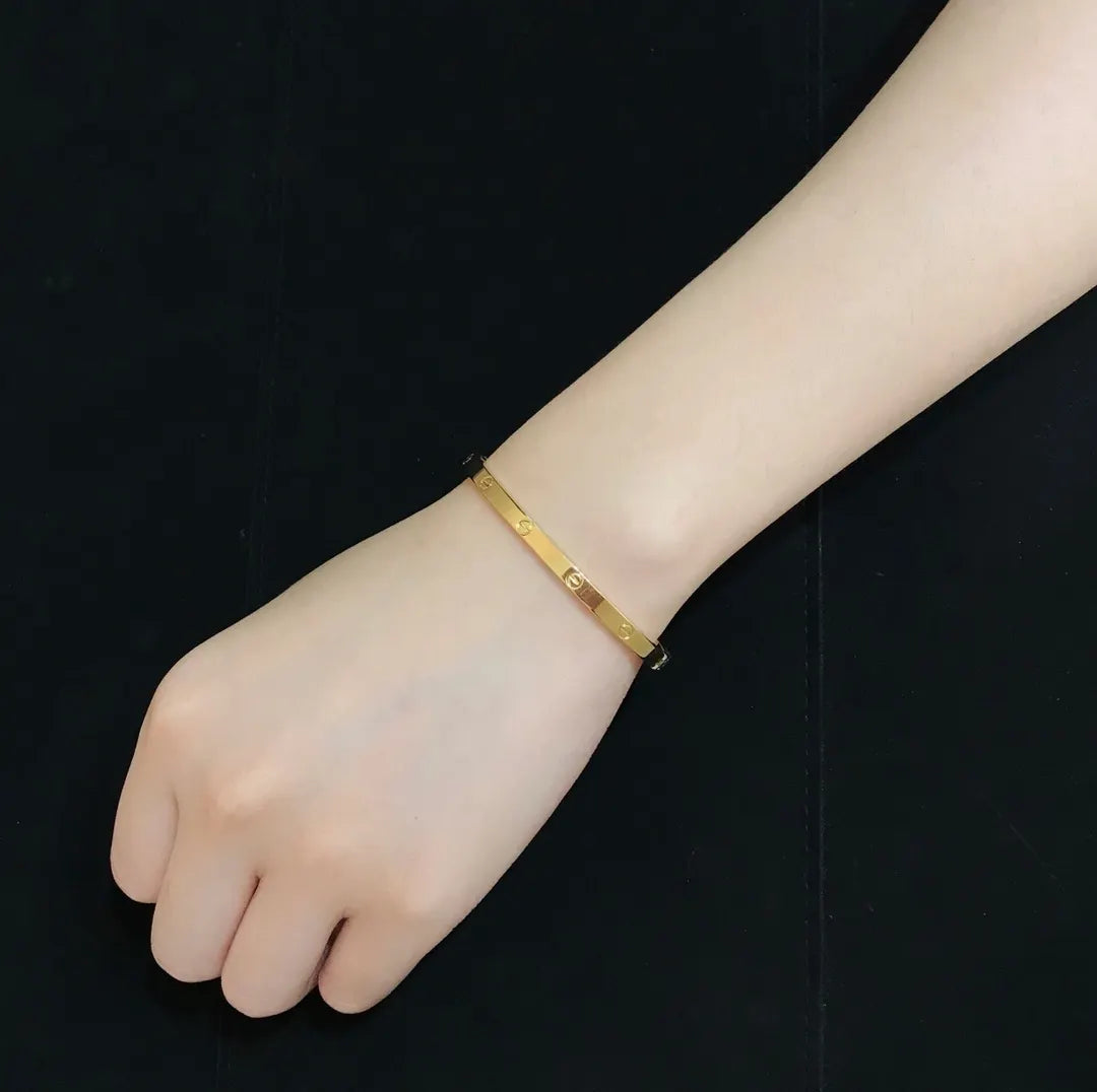 Premium Gold Love Bracelet