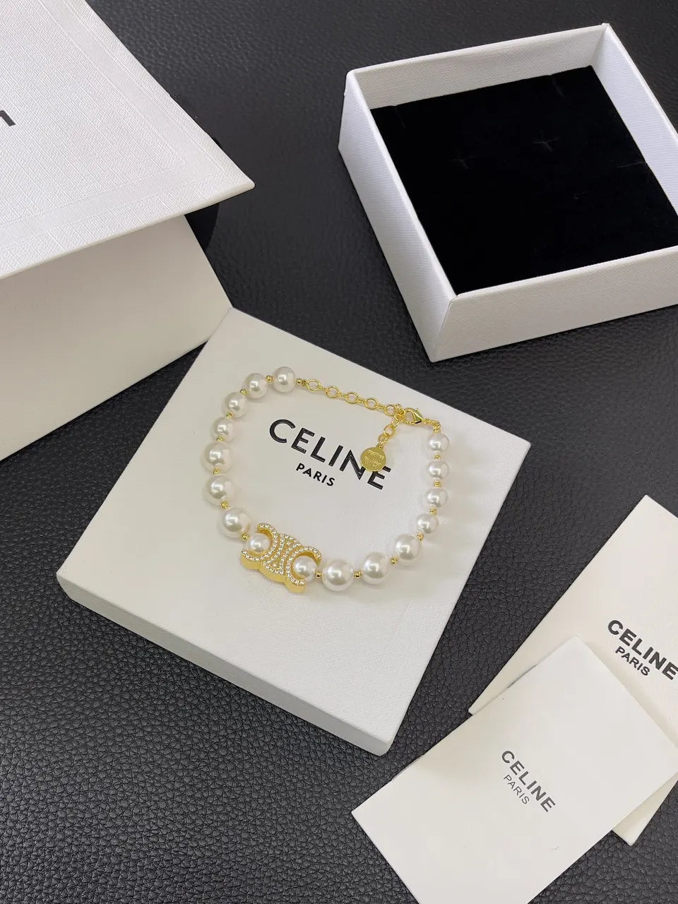 Celine Pearl Bracelet - Premium Quality