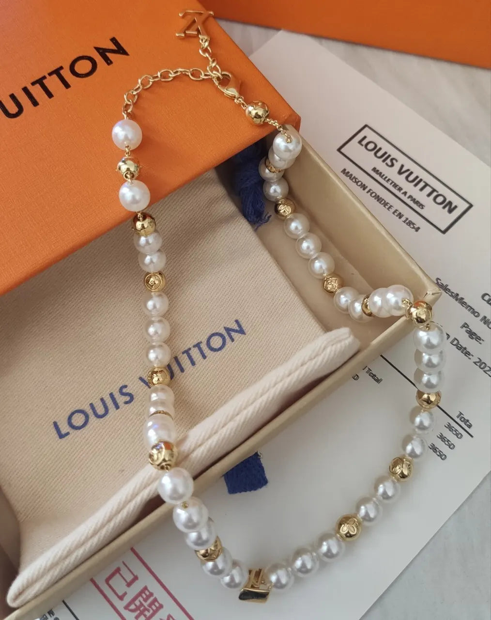logo Louis Vuitton Gold Pearl Necklace - Louis Vuitton Gold Pearl Logo