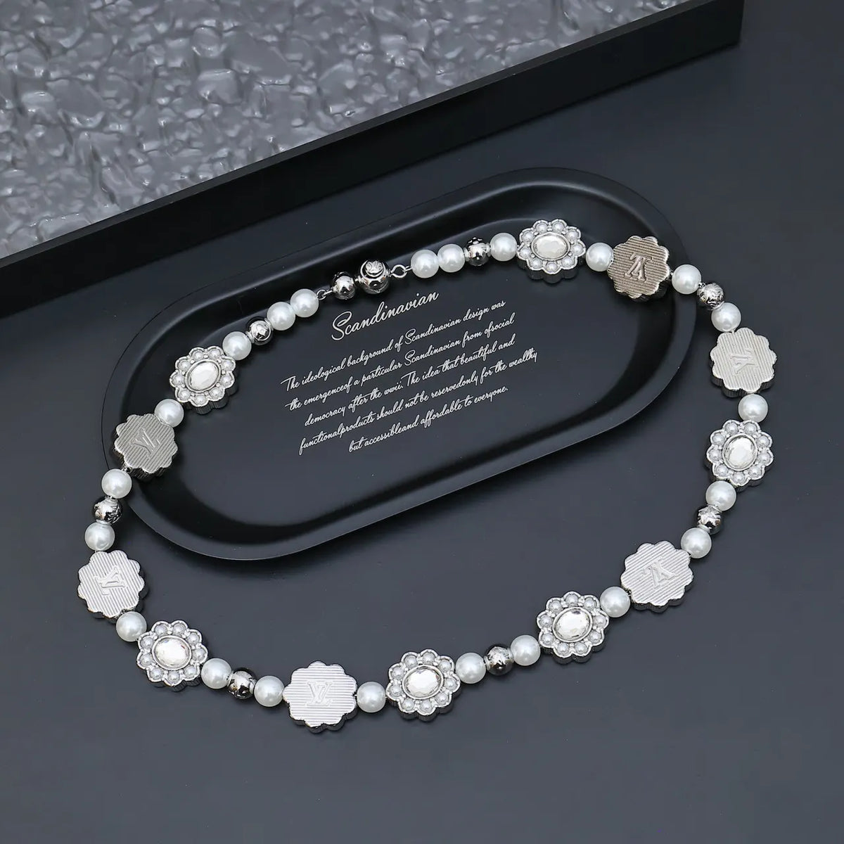 LV Silver Pearl Flower Necklace - Elegant Design