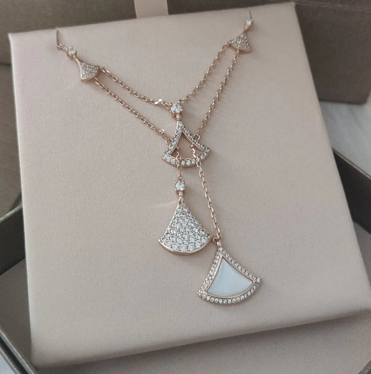 Bvlgari Rose Gold Divas' Dream Necklace