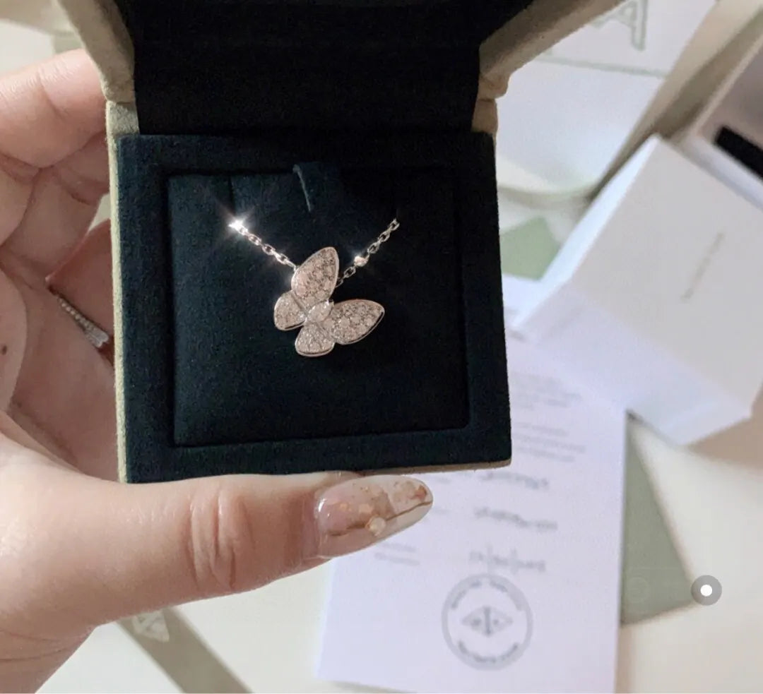 Van Cleef Diamond Butterfly Necklace - Van Cleef Arpels Diamond