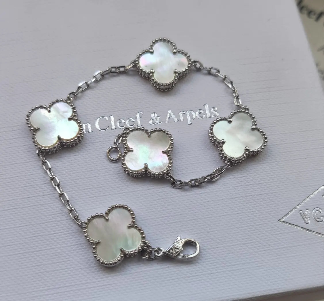 Premium Clover Bracelet - Mother of Pearl & Silver