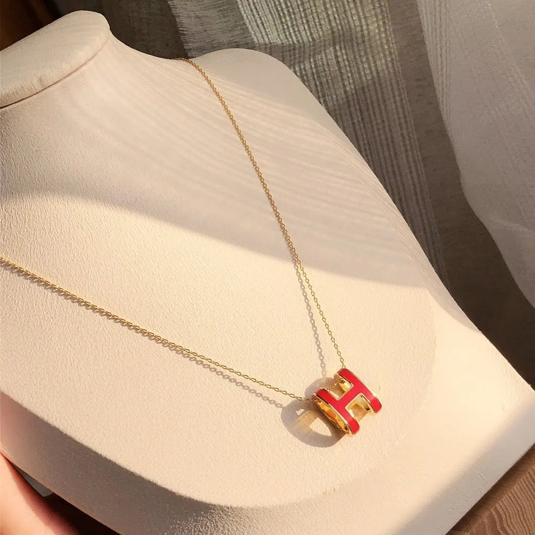 Hermès Gold Red Enamel Necklace - Hermès Gold & Red Enamel 'H'