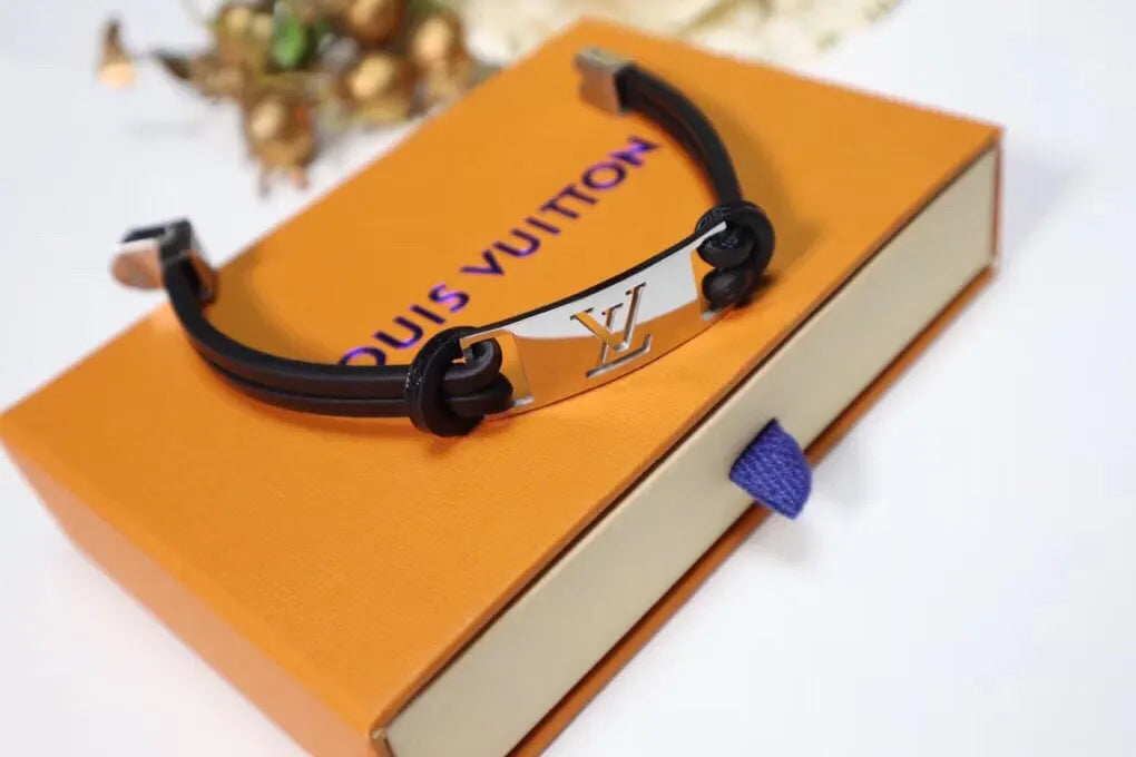 Luxury Leather Bracelet with Iconic Logo - Premium Quality