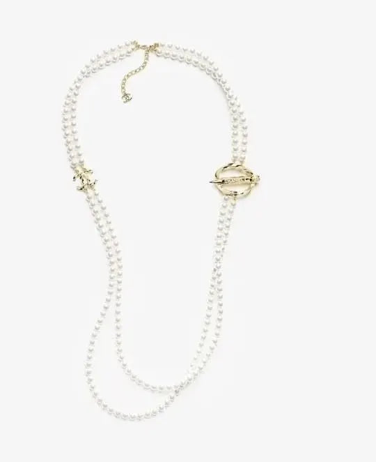 Chanel Gold Ring Pearl Long Necklace - Classic Elegance