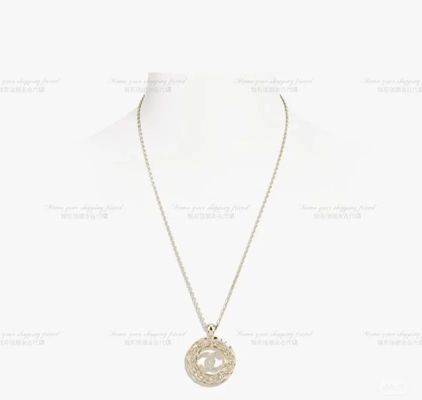 Chanel Gold Round CC Necklace - Chanel Gold Round CC Rhinestone