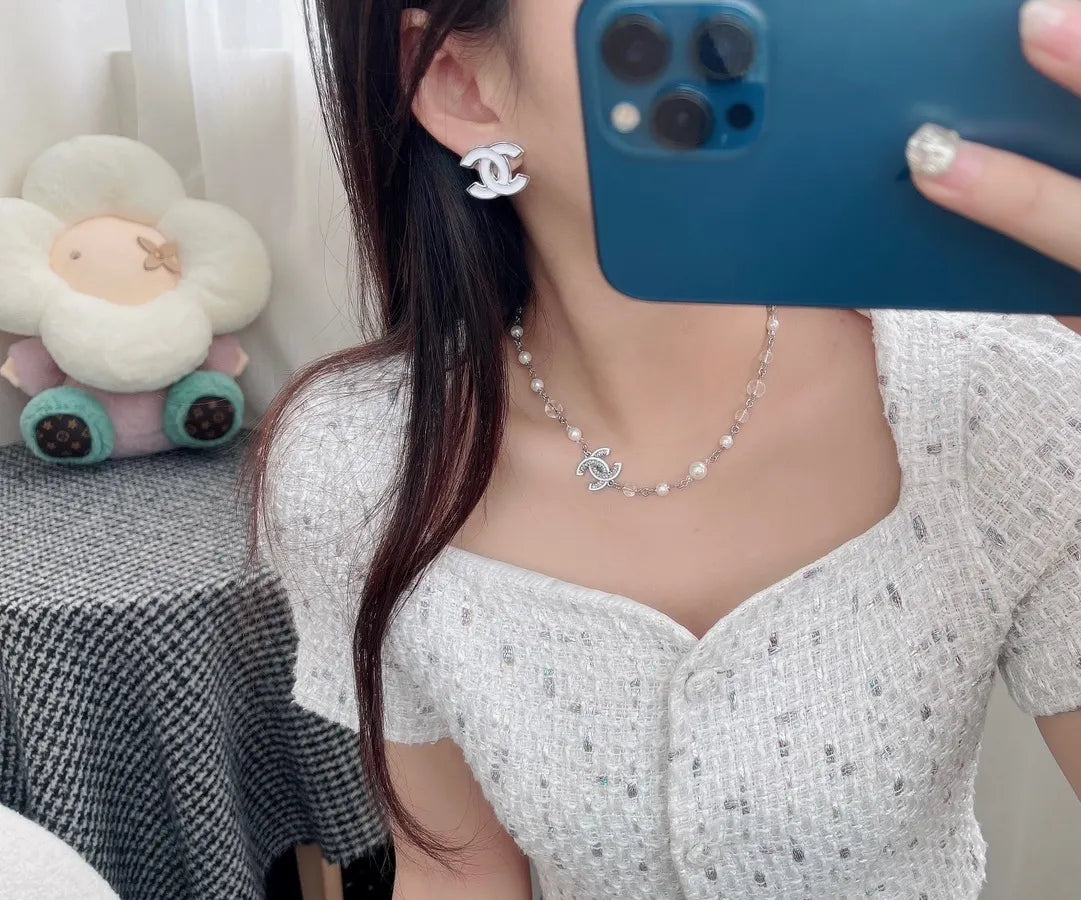 Chanel Silver Pearl CC Necklace - Chanel Silver Pearl CC Logo Necklace