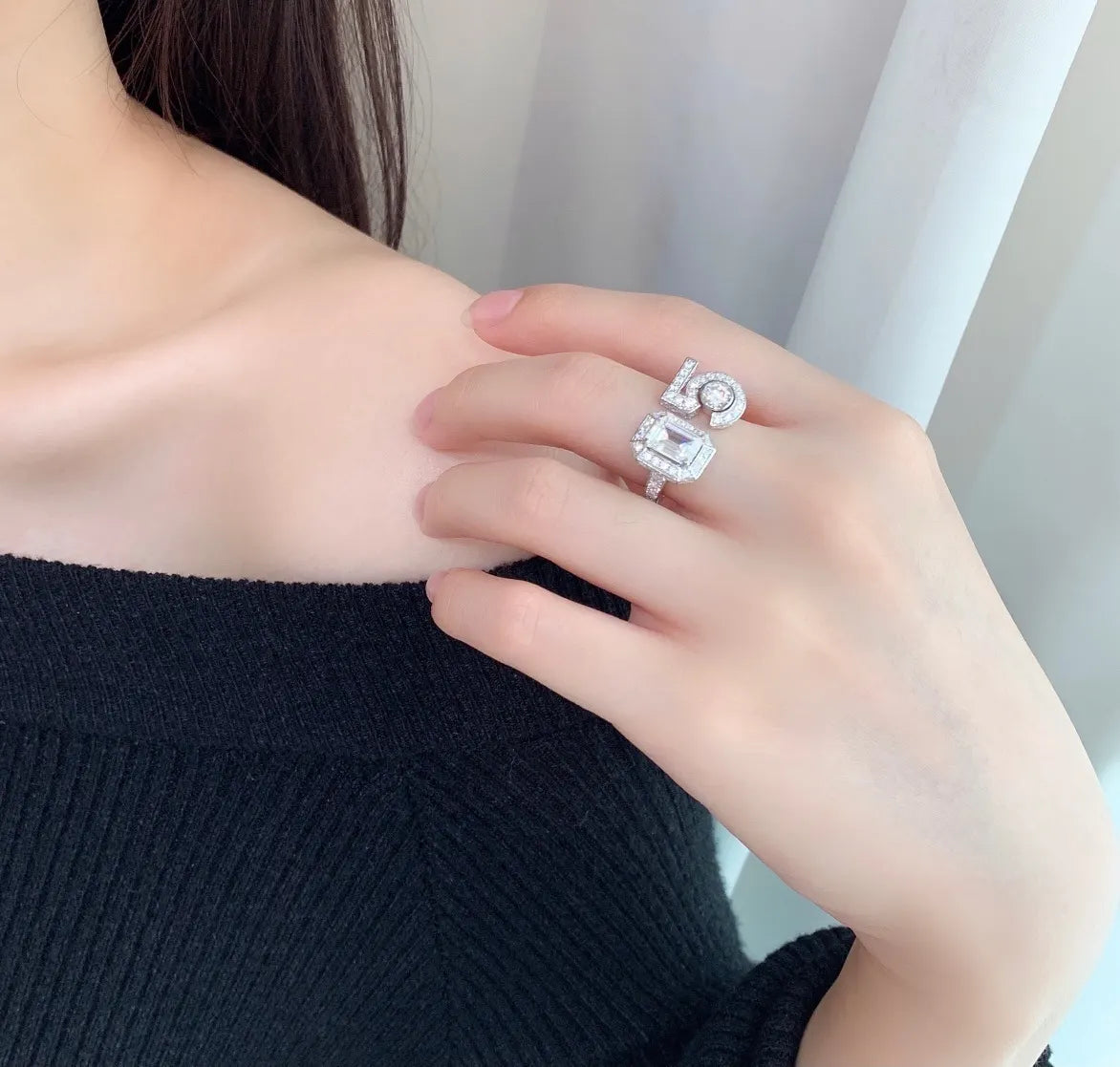 Chanel Silver No 5 Ring - Chanel Silver 'No 5' Geometric Ring - Modern