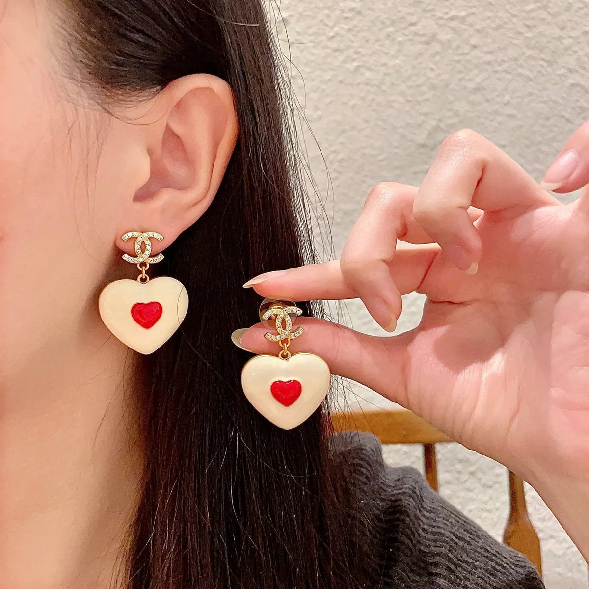 Chanel Cream Heart Earrings - Chanel Cream Heart Drop Earrings - Gold