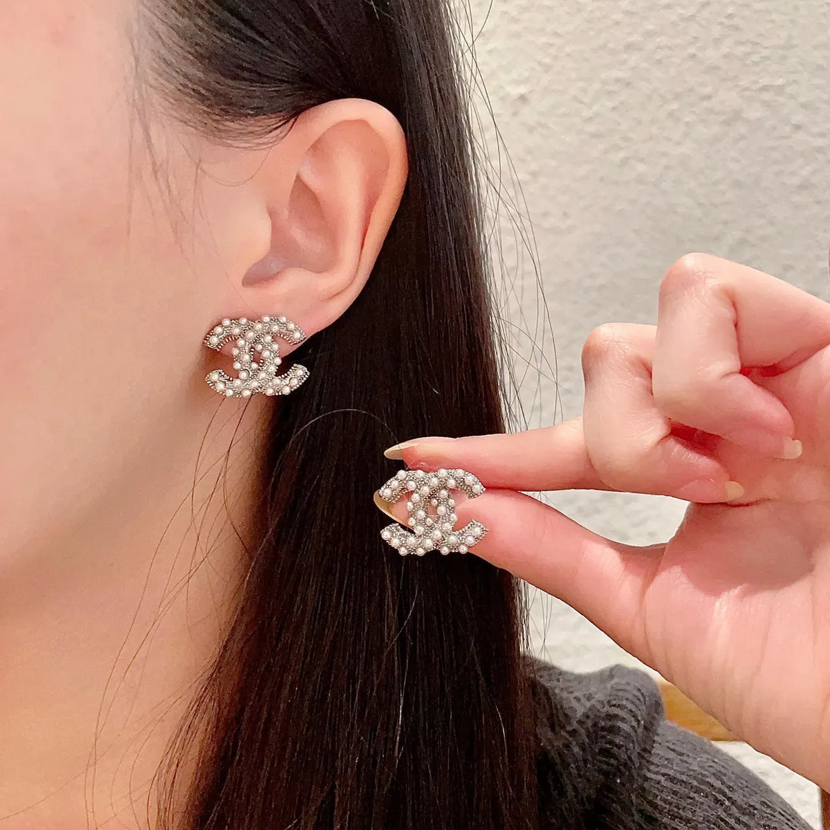 Chanel CC Pearl Stud Earrings - Gold Designer Accessory