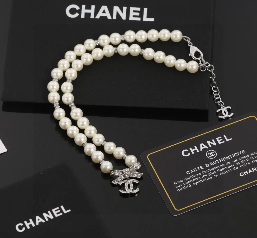 Chanel Pearl Bow Choker - Crystal CC Logo