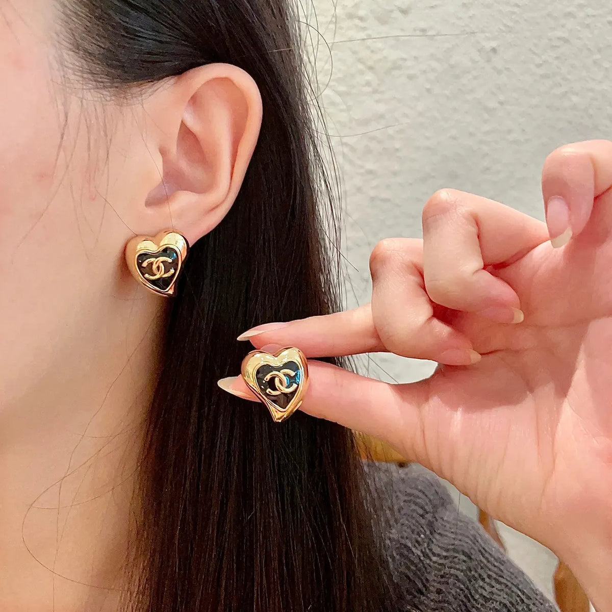 Chanel Gold Heart CC Earrings - Chanel Gold Heart CC Logo Stud
